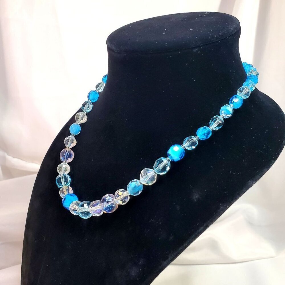 Vintage Lisner Blue and white Glass Bead Necklace & Earrings Set Aurora Borealis - Picture 10 of 16